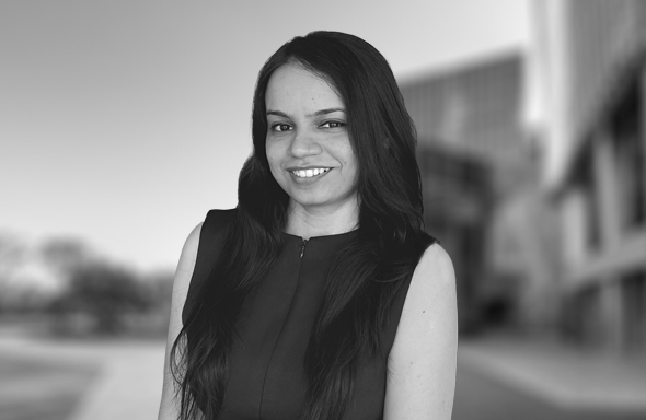 Adiba Khan Headshot